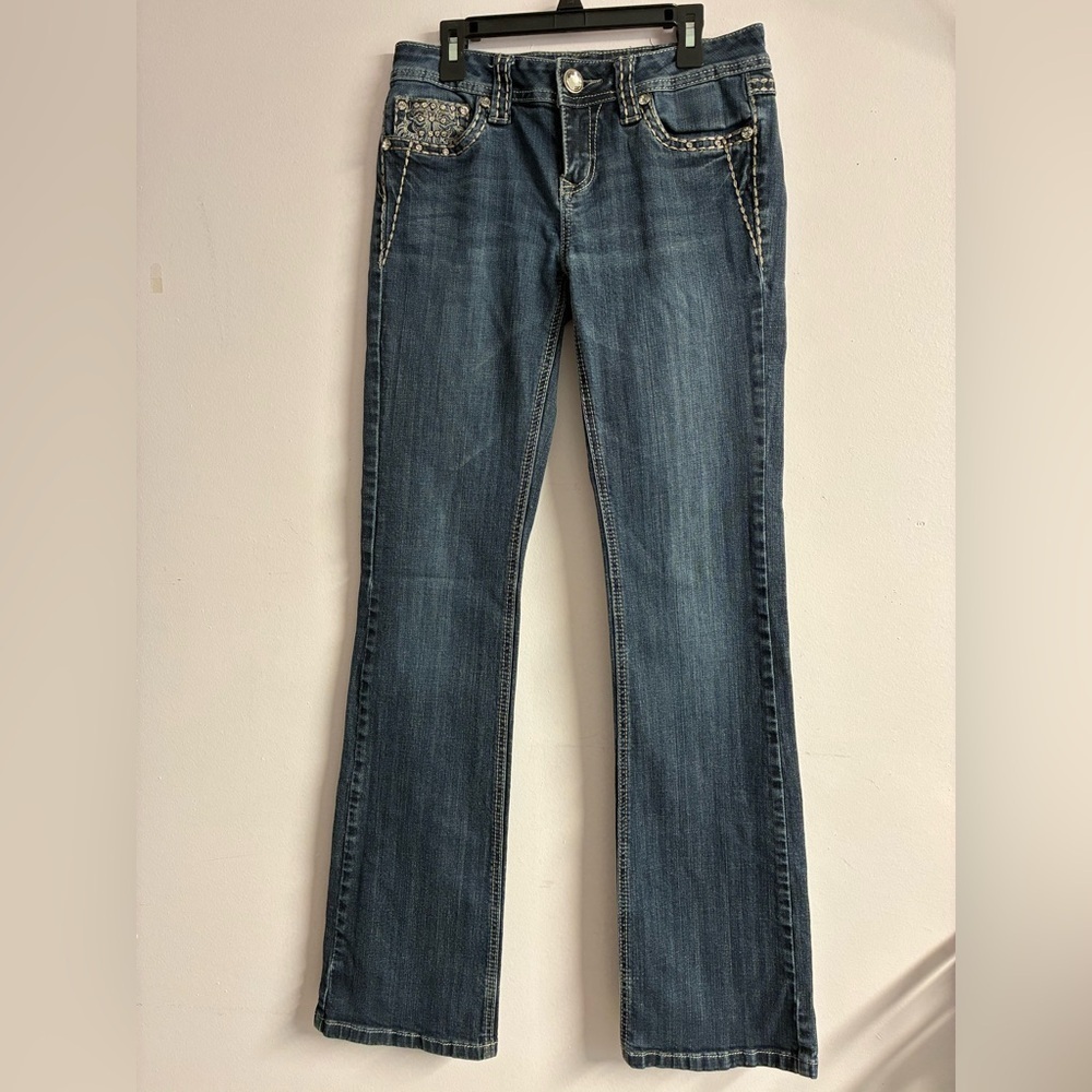 L. A. Idol USA Women’s Boot Cut Low Rise Denim Jeans,  7, W 30/L 34, Rhinestones
